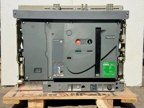 Schneider Acb 2500 Amp Mvs25 N — 