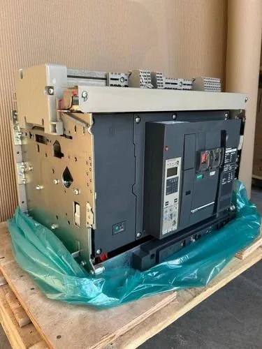 Schneider Electric Nw25H1 Masterpact Acb — 